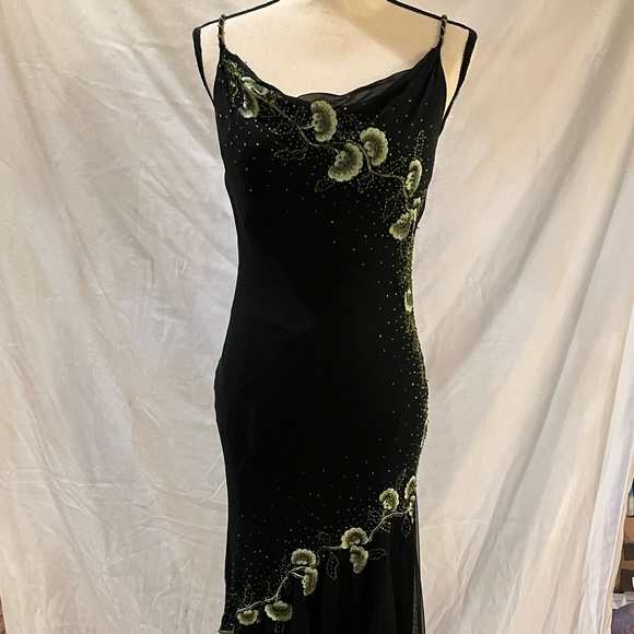 Vintage Y2K silk black beaded gown 🖤 - Picture 2 of 10